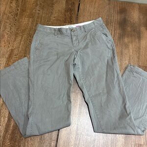 Women’s Classic Straight-Leg Pants in Gray